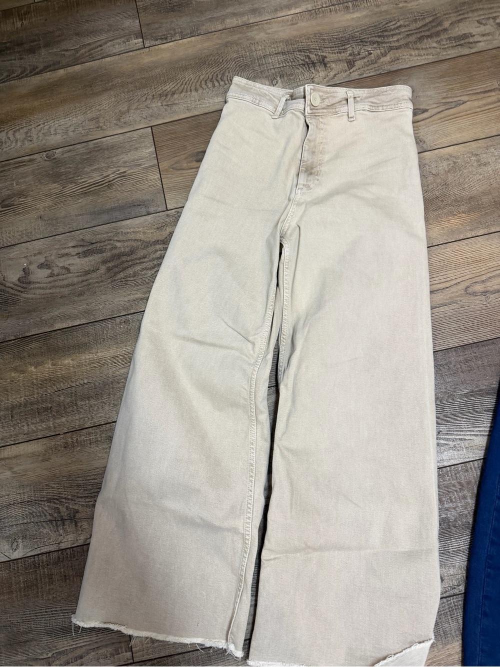 Zara Wide Leg High-Rise Jeans in Light Cream